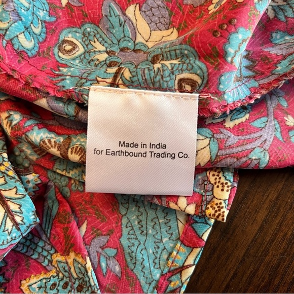 NWT EARTHBOUND Vibrant Floral Tunic - Picture 7 of 7